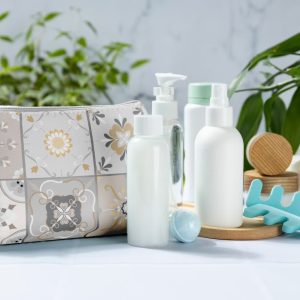 несесер тоалетни принадлежности
