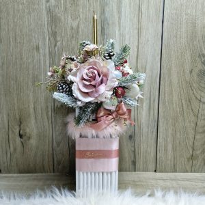 свещник за коледна украса
